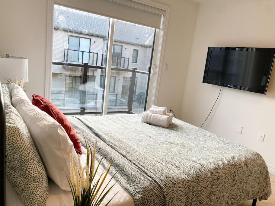 Elegant Rooms In Shared Townhouse Next To Beach วิทบีย์ ภายนอก รูปภาพ
